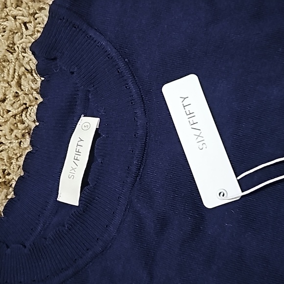 NWT Six/Fifty Darcy Mixed Media Top In Navy And White Small - Picture 4 of 6